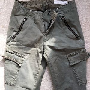 Rag and Bone Size 26 Skinny Jeans